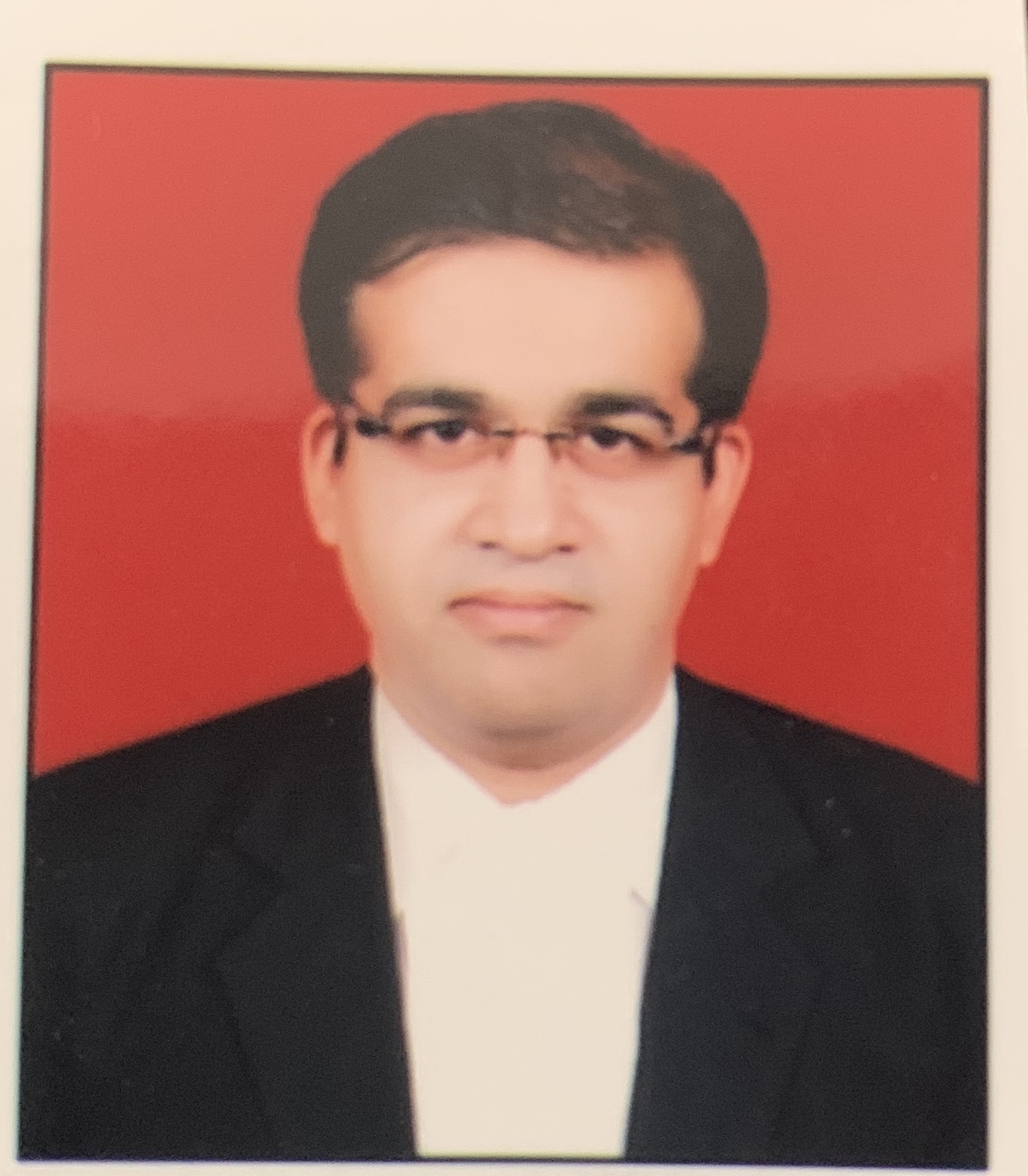 Advocate  Kushal Kabra